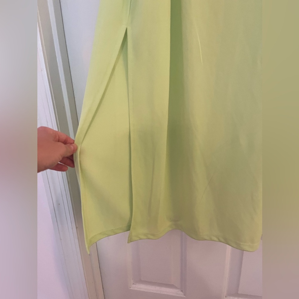 Dress - Picture 2 of 5